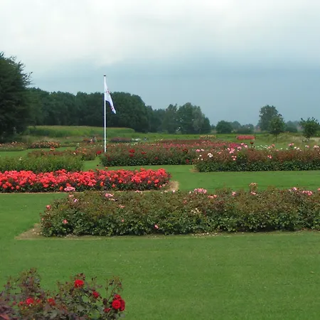 Rosa Arvensis Bed & Breakfast 4*